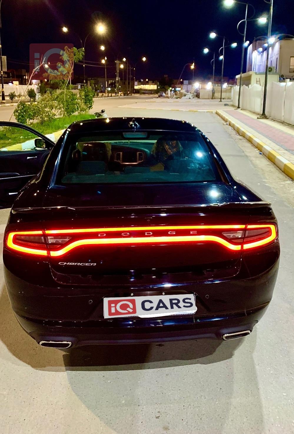 دودج تشارجر